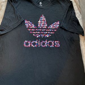 Men’s xl adidas tshirt